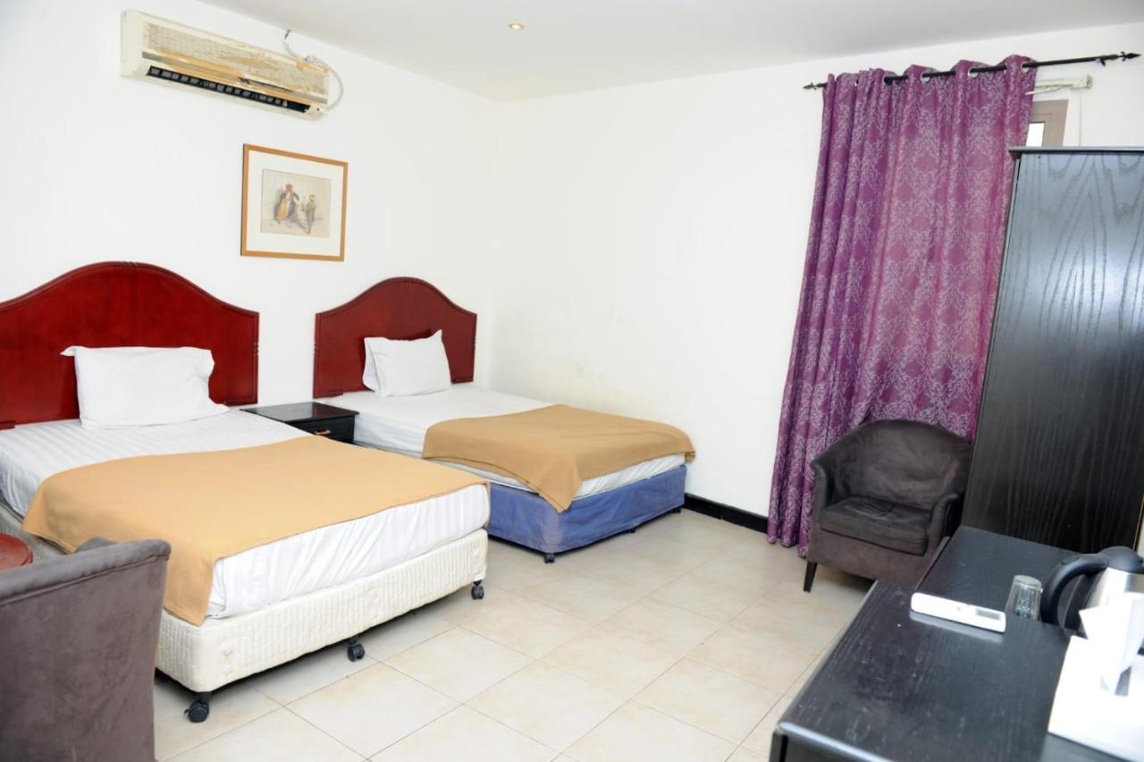 Bahrain Plaza Hotel Μανάμα Εξωτερικό φωτογραφία