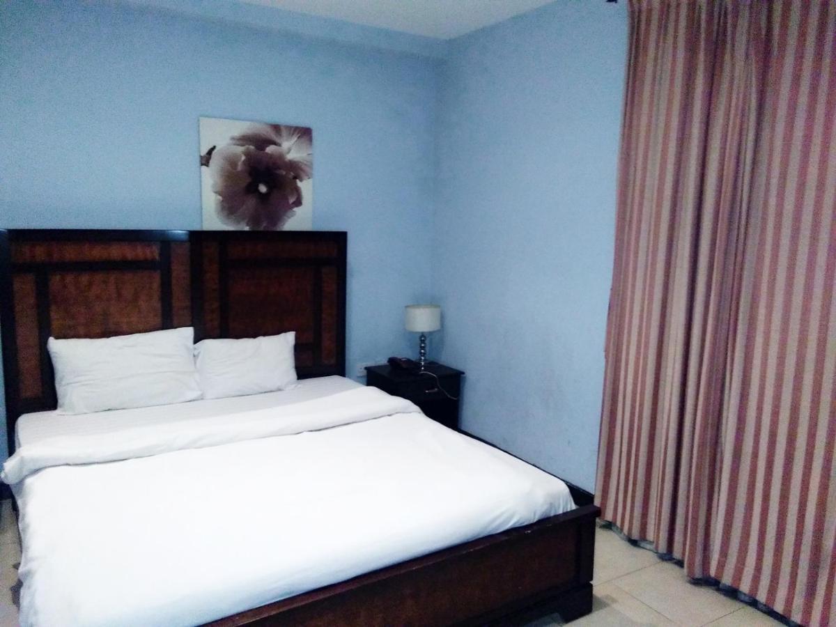 Bahrain Plaza Hotel Μανάμα Εξωτερικό φωτογραφία